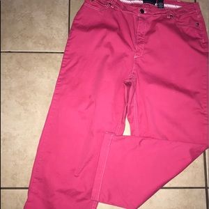 Ladies Capri Pants Size 12